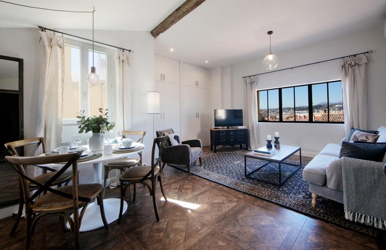 Cocoon Loft - Magnifique Loft Sous Toit, Refait A Neuf, Vues Splendides, Clim, Wifi Διαμέρισμα Νίκαια Εξωτερικό φωτογραφία